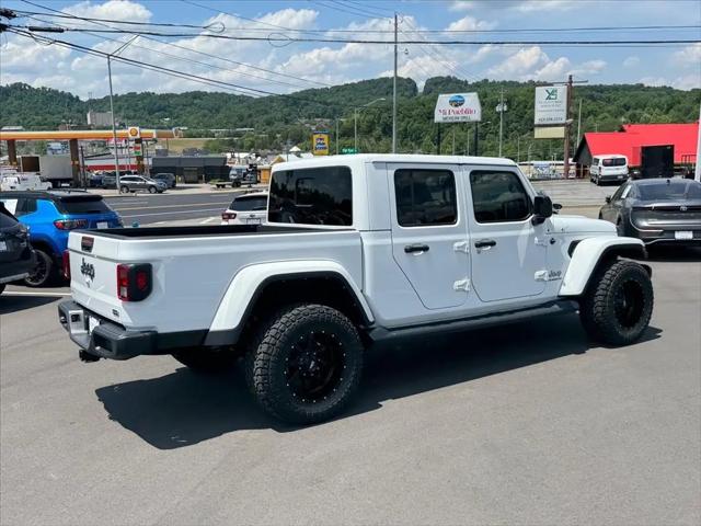 2022 Jeep Gladiator Overland
