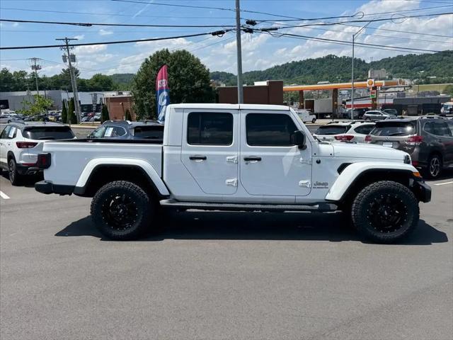 2022 Jeep Gladiator Overland