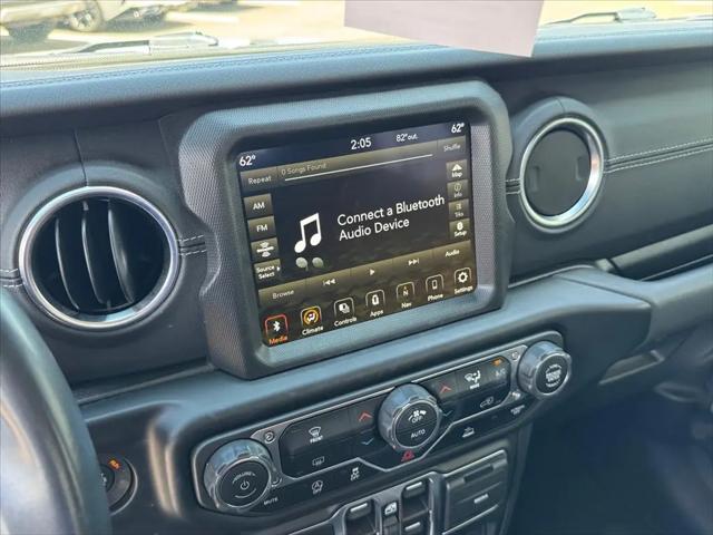 2022 Jeep Gladiator Overland