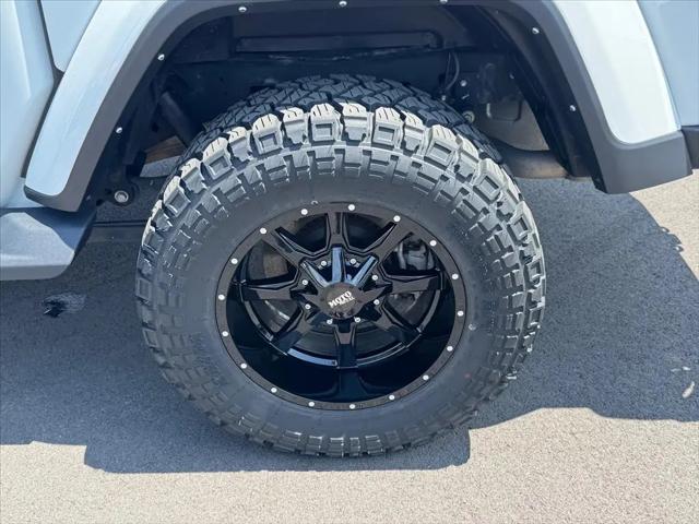 2022 Jeep Gladiator Overland