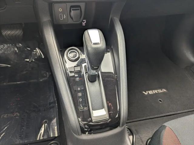 2021 Nissan Versa SR Xtronic CVT