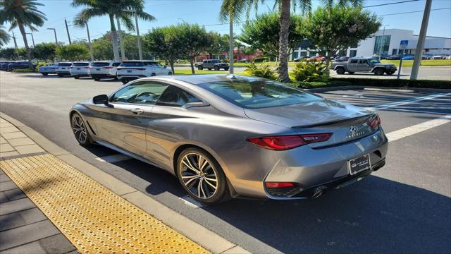 2022 INFINITI Q60 LUXE