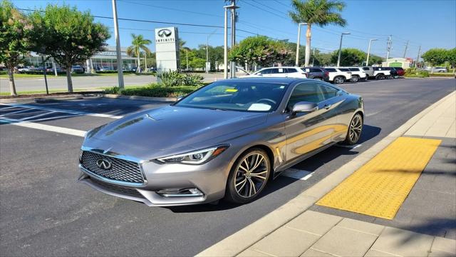 2022 INFINITI Q60 LUXE