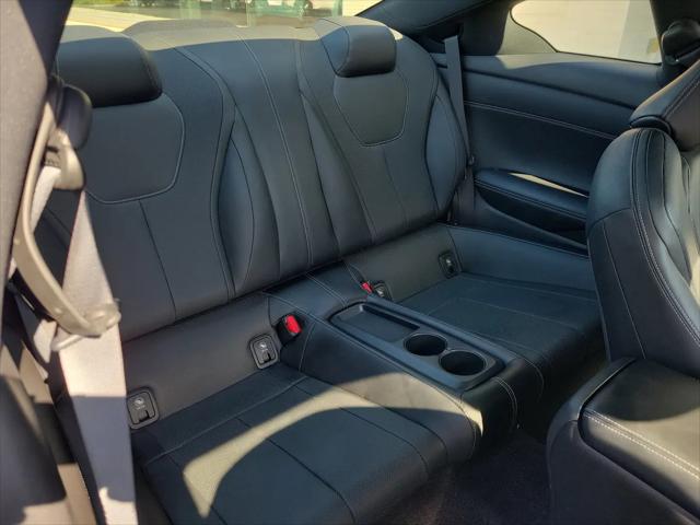 2022 INFINITI Q60 LUXE