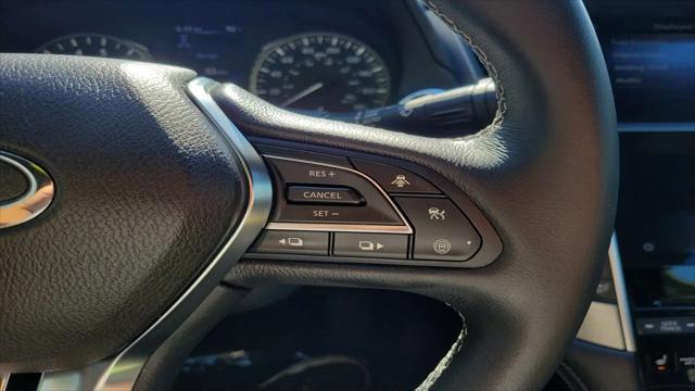 2022 INFINITI Q60 LUXE