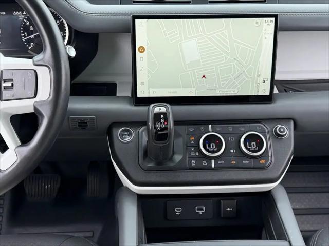 2023 Land Rover Defender 110 X-Dynamic SE