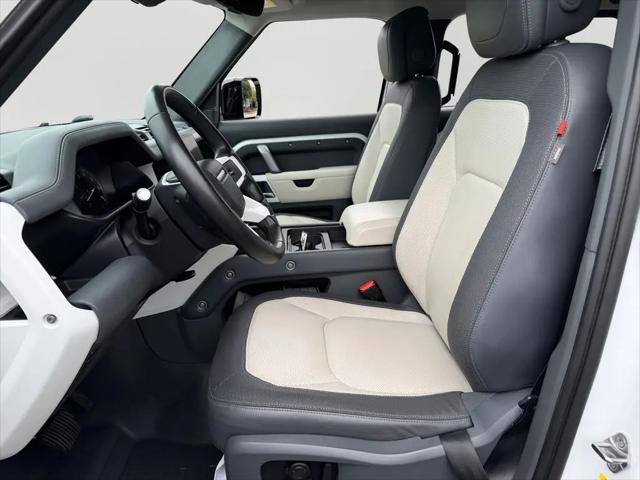 2023 Land Rover Defender 110 X-Dynamic SE