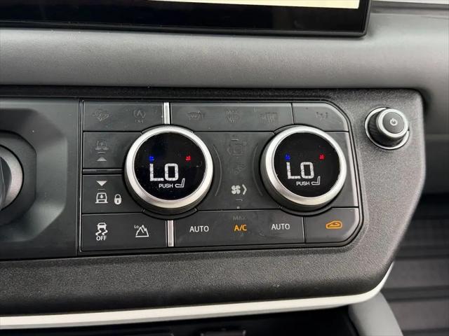 2023 Land Rover Defender 110 X-Dynamic SE