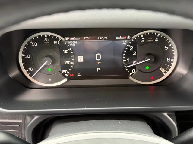 2023 Land Rover Defender 110 X-Dynamic SE