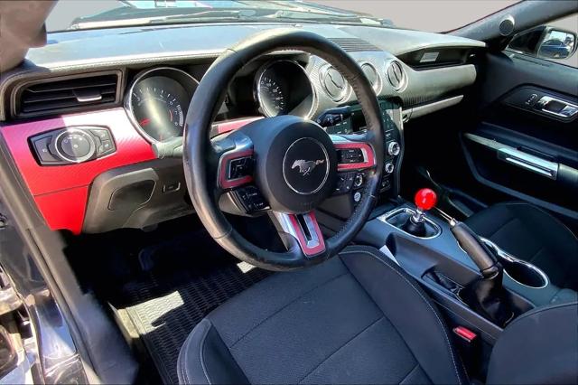 2017 Ford Mustang V6