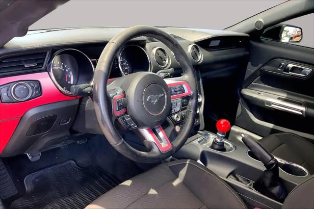 2017 Ford Mustang V6