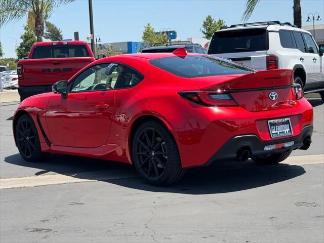 2025 Toyota GR86 Premium