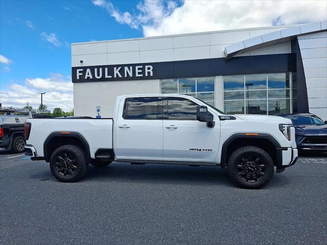 2024 GMC Sierra 2500HD 4WD Crew Cab Standard Bed AT4