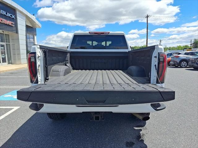 2024 GMC Sierra 2500HD 4WD Crew Cab Standard Bed AT4