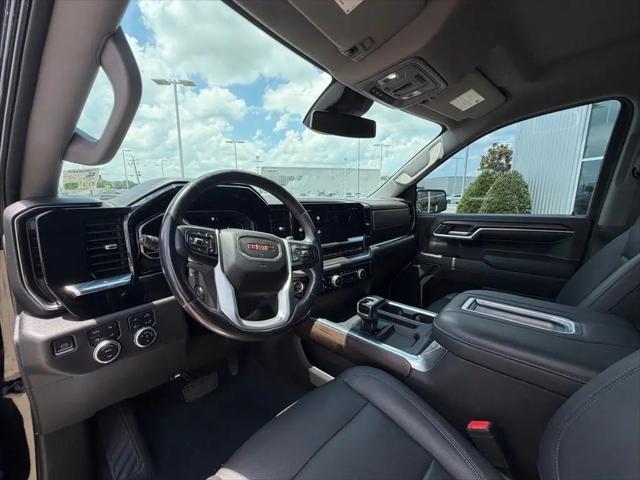2022 GMC Sierra 1500 4WD Crew Cab Short Box SLT