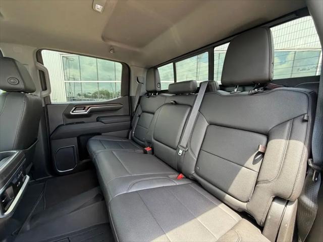 2022 GMC Sierra 1500 4WD Crew Cab Short Box SLT