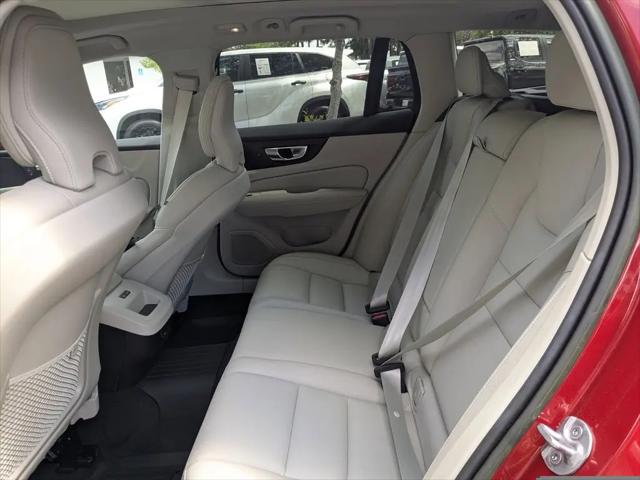 2023 Volvo V60 Cross Country B5 Plus