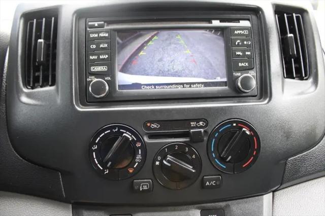 2017 Nissan NV200 SV