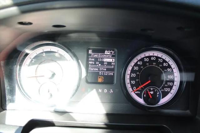2024 Ram 1500 Classic Warlock Crew Cab 4x2 5'7" Box