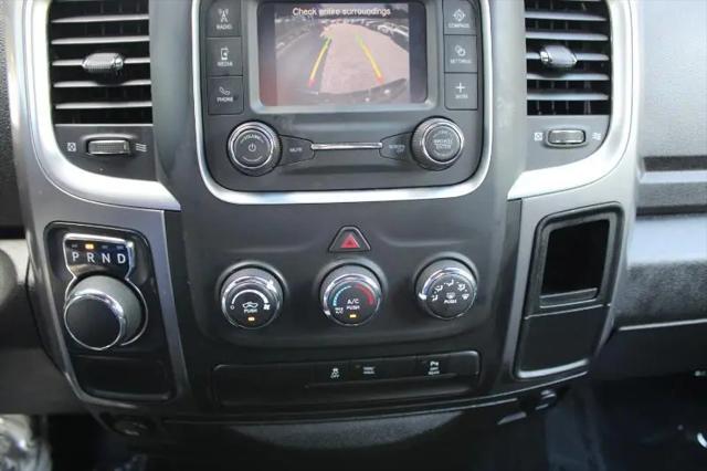2024 Ram 1500 Classic Warlock Crew Cab 4x2 5'7" Box