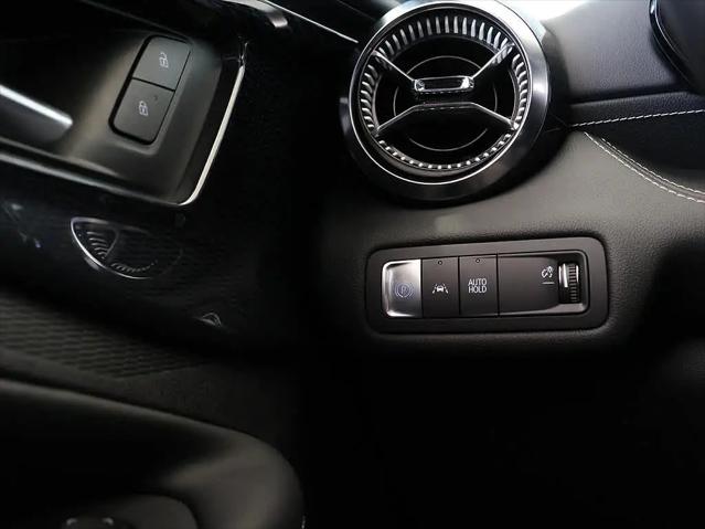 2024 Chevrolet V Blazer eAWD 2LT