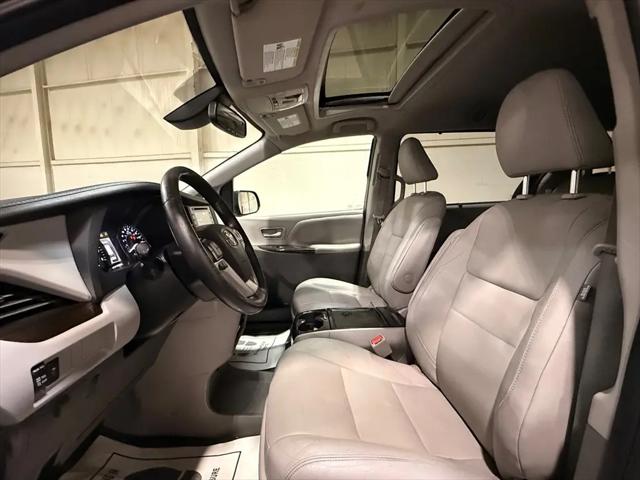2020 Toyota Sienna XLE