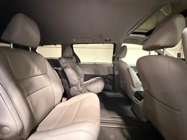 2020 Toyota Sienna XLE