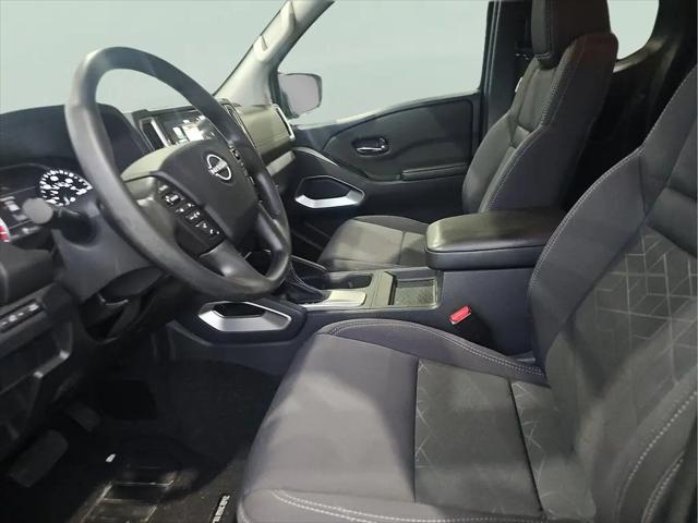 2025 Nissan Frontier King Cab SV 4x2