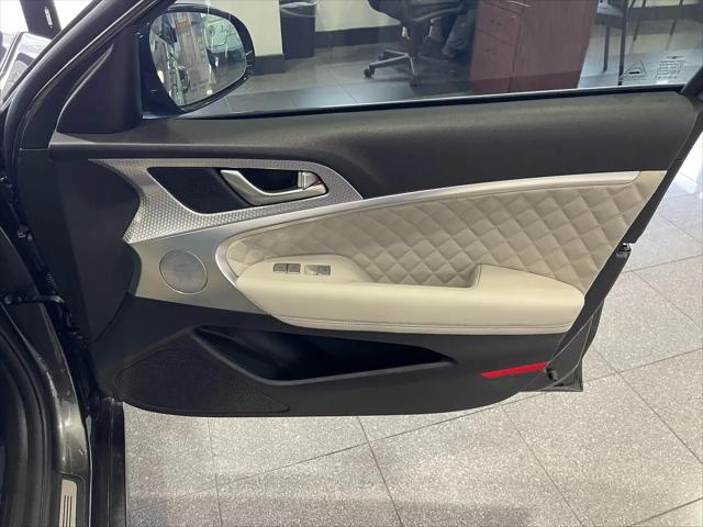 2022 Genesis G70 3.3T AWD