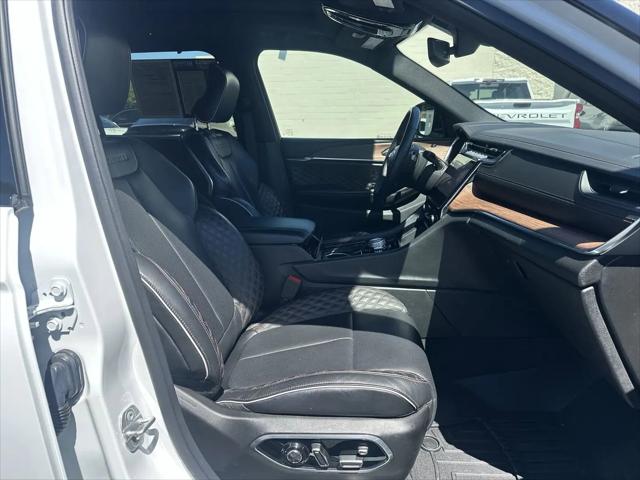 2023 Jeep Grand Cherokee L Summit 4x4