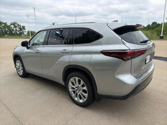2024 Toyota Highlander Limited for sale in Grimes, IA