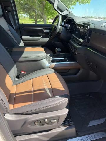2026 Chevrolet Silverado 1500 4WD Crew Cab Short Bed High Country