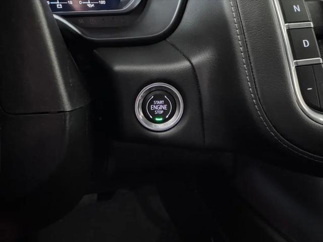 2023 GMC Yukon XL SLE