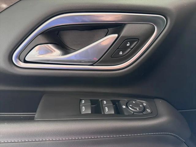 2023 GMC Yukon XL SLE
