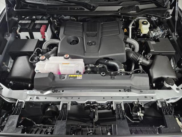 2026 Toyota Tundra Limited CrewMax 5.5' Bed