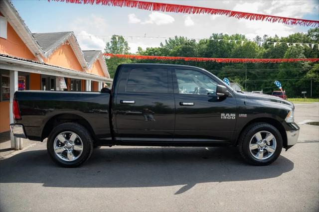 2018 Ram 1500 Big Horn Crew Cab 4x4 5'7" Box