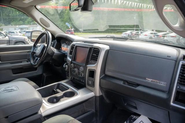 2018 Ram 1500 Big Horn Crew Cab 4x4 5'7" Box