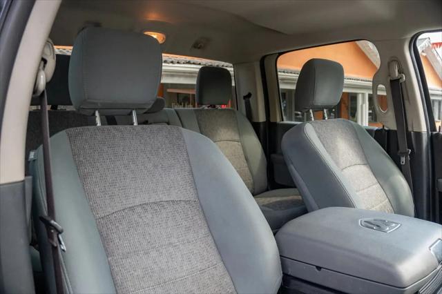 2018 Ram 1500 Big Horn Crew Cab 4x4 5'7" Box