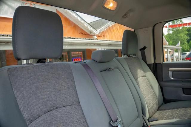 2018 Ram 1500 Big Horn Crew Cab 4x4 5'7" Box