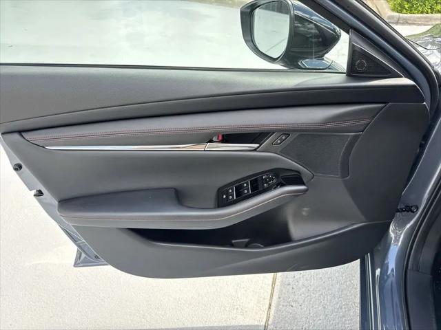 2026 Mazda Mazda3 2.5 S Carbon Edition