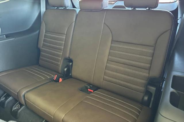 2026 GMC Acadia Denali Ultimate AWD
