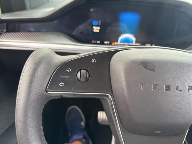 2022 Tesla Model X Plaid Tri Motor All-Wheel Drive