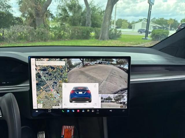 2022 Tesla Model X Plaid Tri Motor All-Wheel Drive