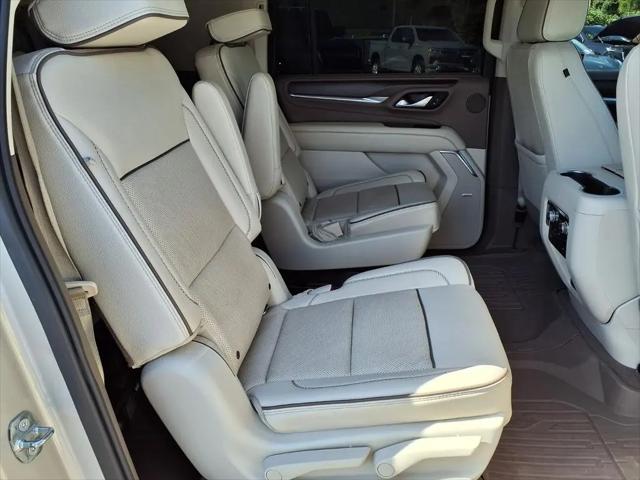 2022 GMC Yukon XL 4WD Denali