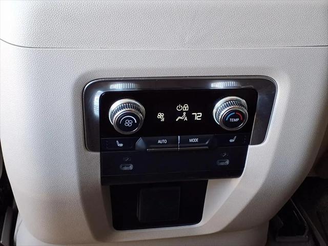 2022 GMC Yukon XL 4WD Denali