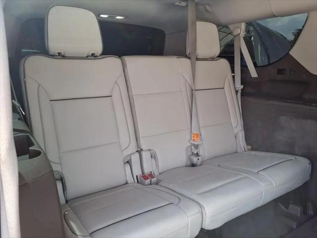 2022 GMC Yukon XL 4WD Denali