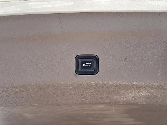 2022 GMC Yukon XL 4WD Denali