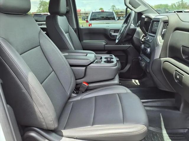 2025 Chevrolet Silverado 3500HD 4WD Crew Cab Long Bed Work Truck