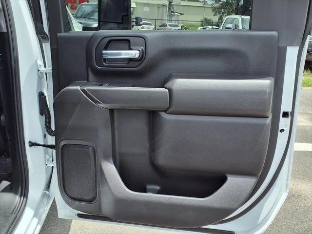 2025 Chevrolet Silverado 3500HD 4WD Crew Cab Long Bed Work Truck