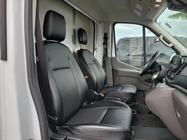 2023 Ford Transit Cutaway T-350
